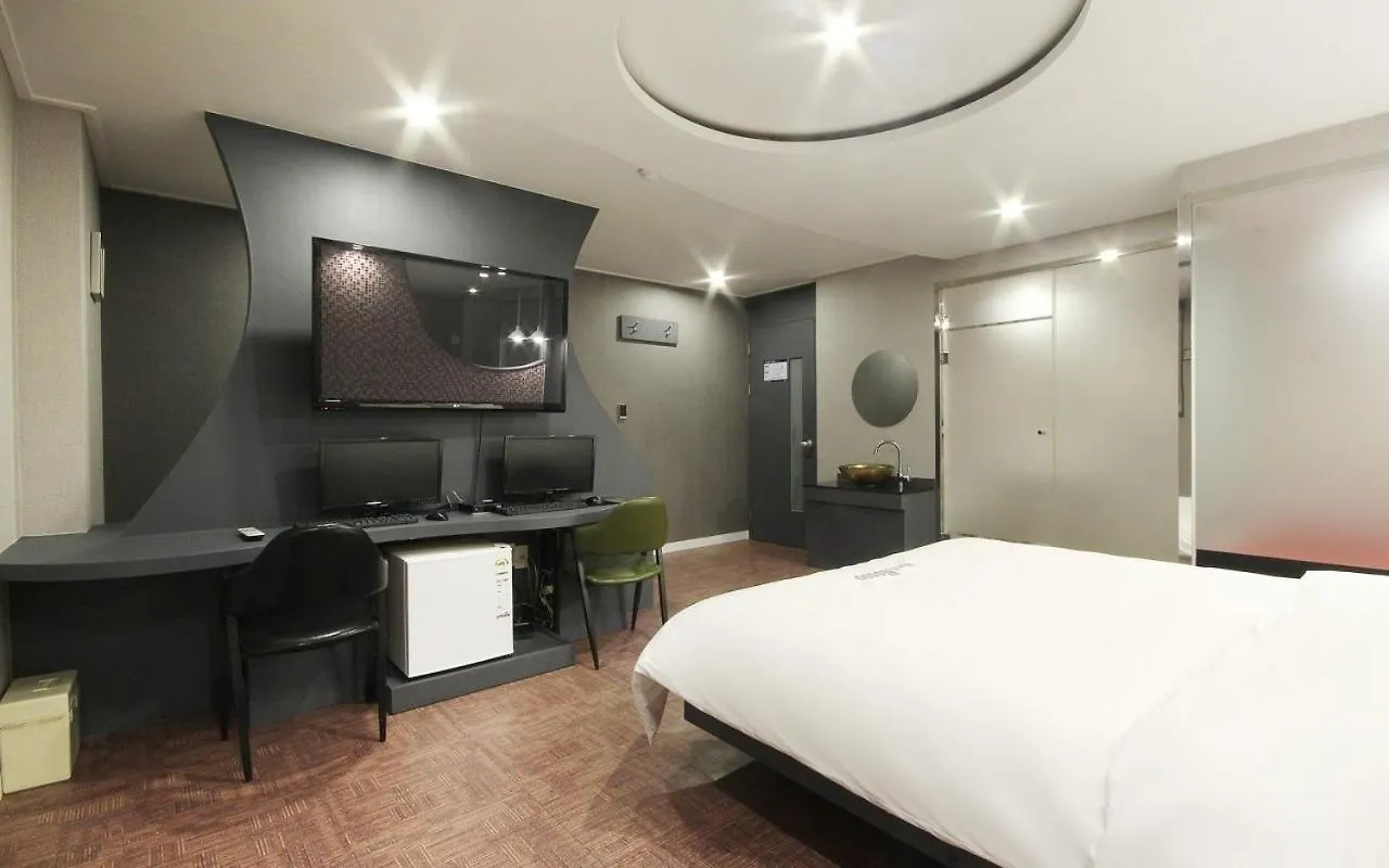 Rosso Hotel Busan