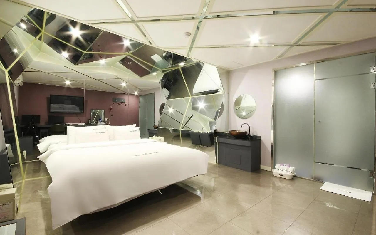 Rosso Hotel Busan